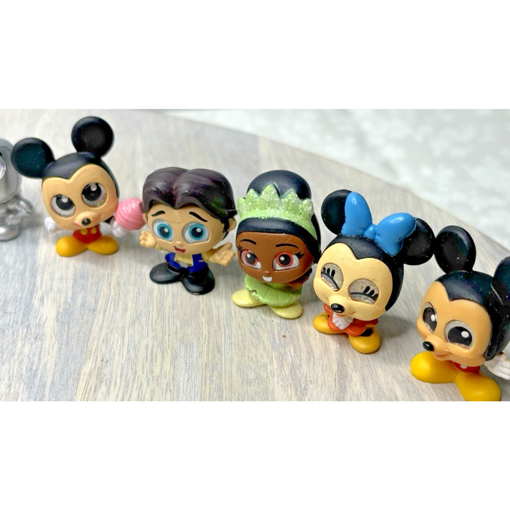 Disney Doorables Mickey Lot of 15 Silver - Picture 2 of 6